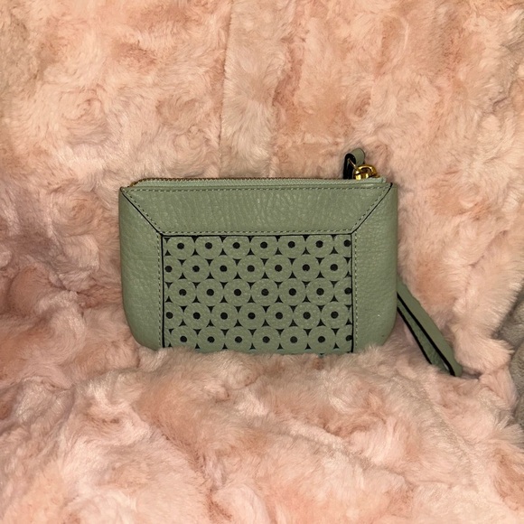 Kate Spade Mercer Isle Bee Perforated Mint Green Leather Wristlet Coin Purse - Picture 5 of 8